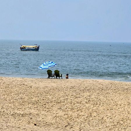 Ether Marari Beachfront Mararikulam Exterior photo
