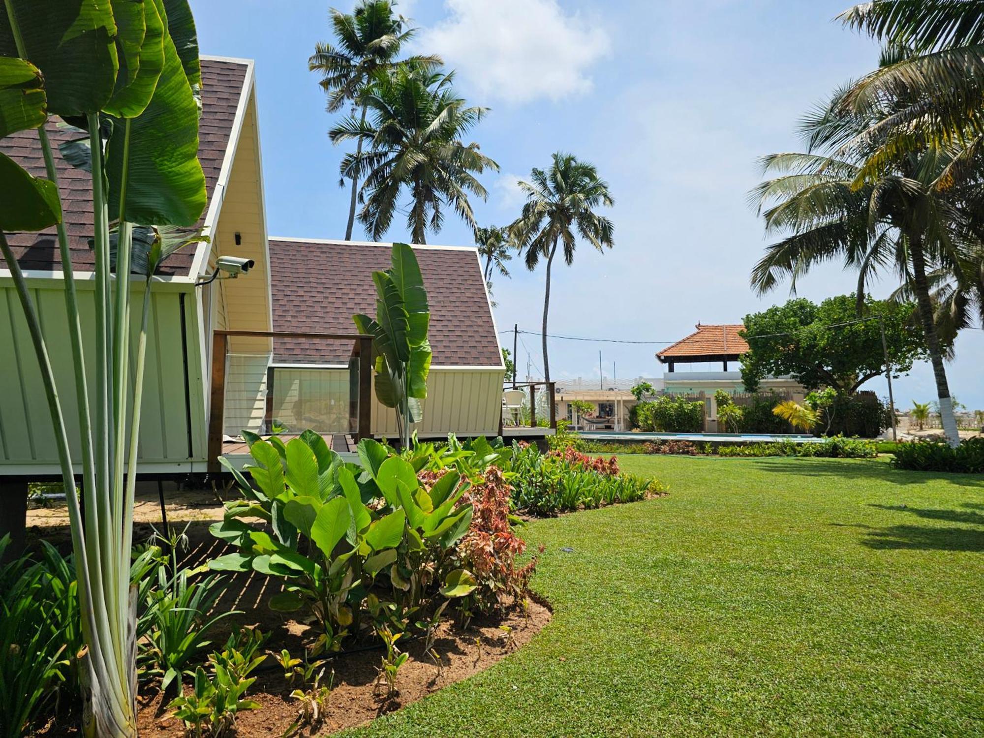 Ether Marari Beachfront Mararikulam Exterior photo
