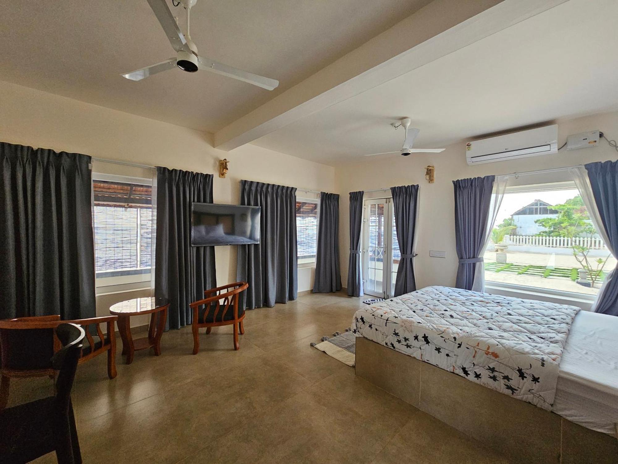 Ether Marari Beachfront Mararikulam Exterior photo