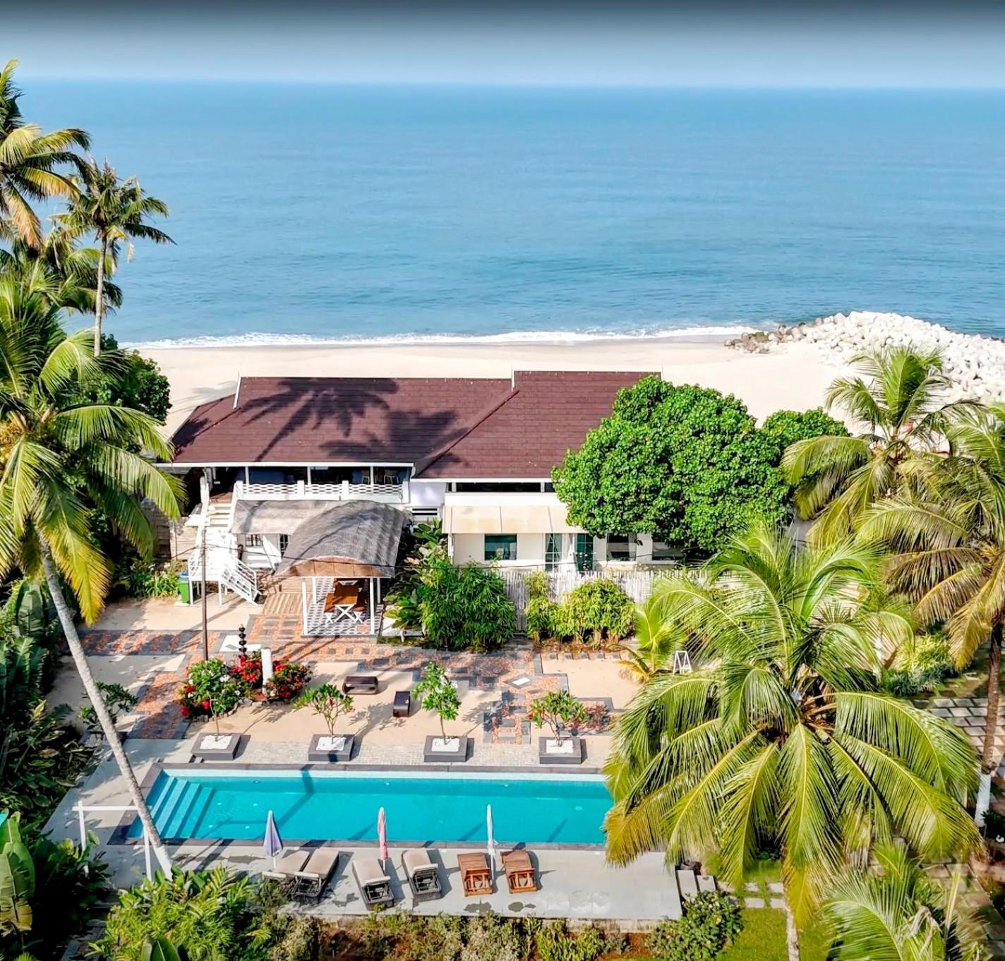 Ether Marari Beachfront Mararikulam Exterior photo